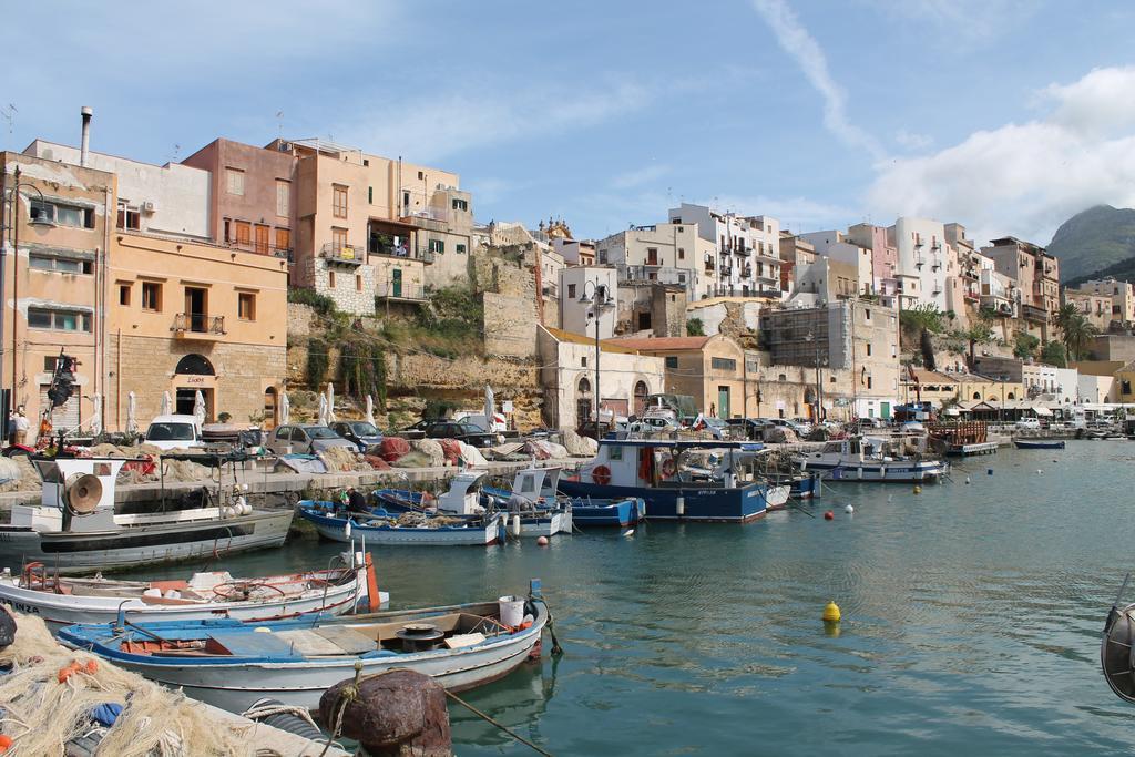 Casa Longo 2 Apartment Castellammare del Golfo Luaran gambar
